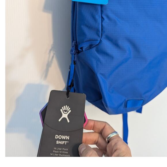 Hydro Flask Down Shift Hydration Pack 14L 2L insulated reservoir Sapphire NEW - Picture 13 of 13